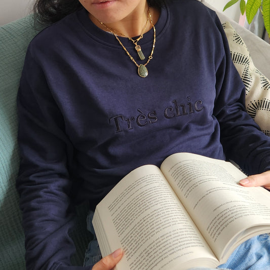 Embroidered organic sweatshirts chic